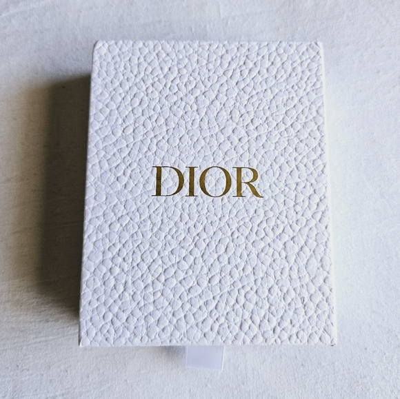 DIOR JEWELRY CASE/BOX AND CHARM - Picture 2 of 8